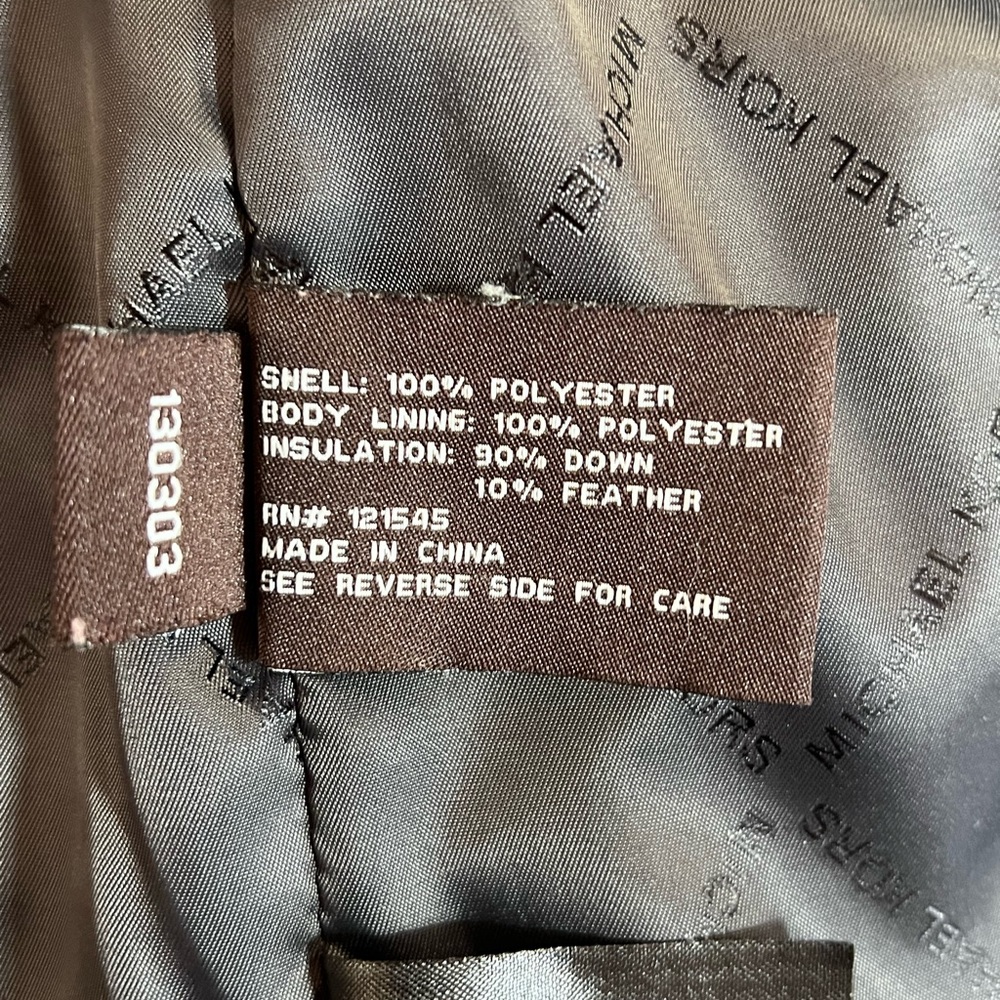 NWOT Michael Kors Black Puffer Vest Size Large - Picture 13 of 14
